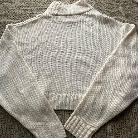 EUC Wilfred Women’s Cream Knit Cropped High Neck Sweater Size Small S - Picture 6 of 8